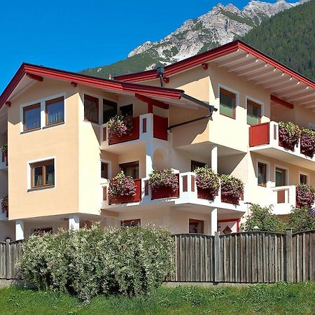 Bed and Breakfast Haus Steinbock Neustift im Stubaital Exterior foto