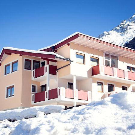 Bed and Breakfast Haus Steinbock Neustift im Stubaital Exterior foto