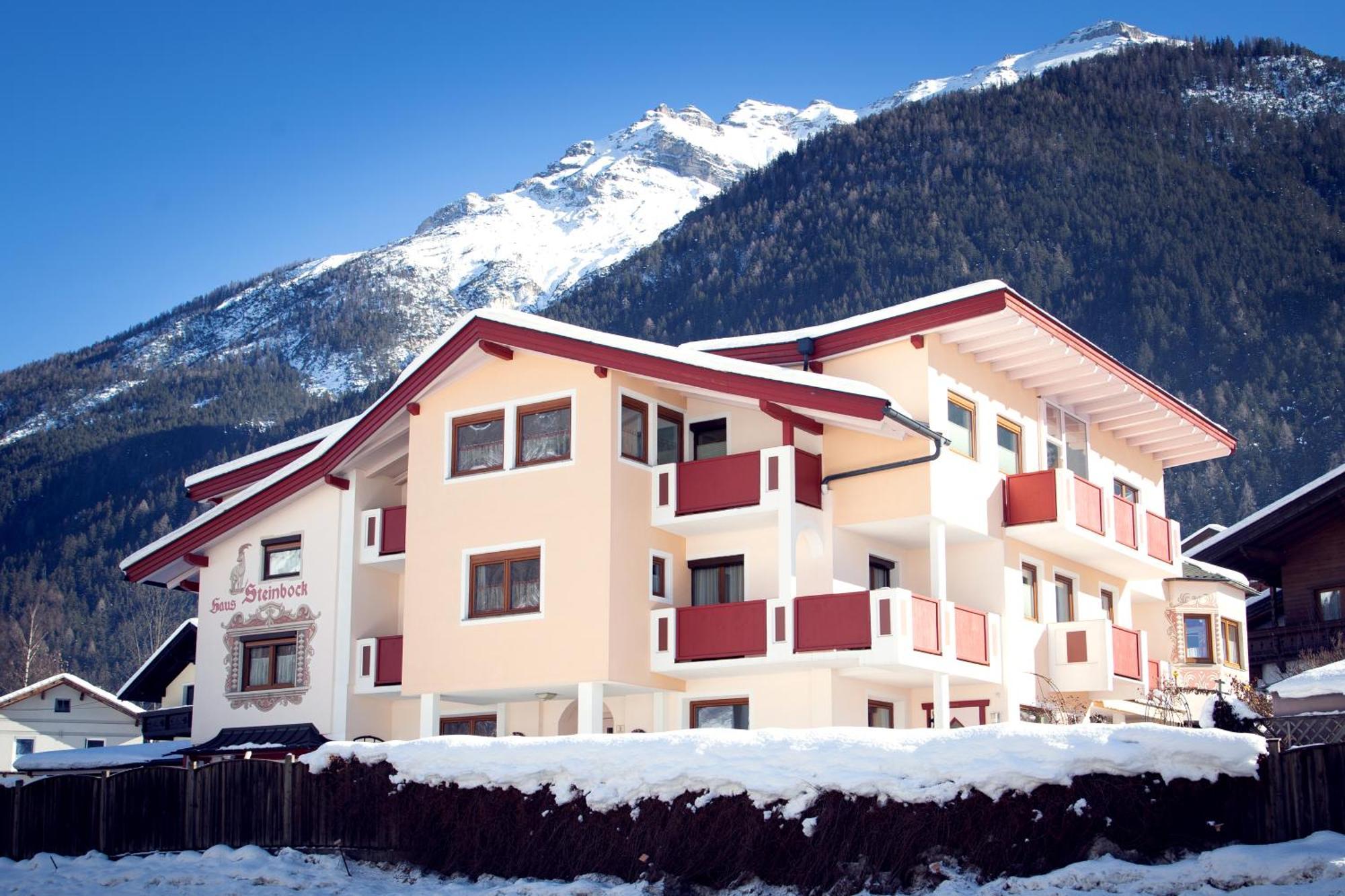 Bed and Breakfast Haus Steinbock Neustift im Stubaital Exterior foto