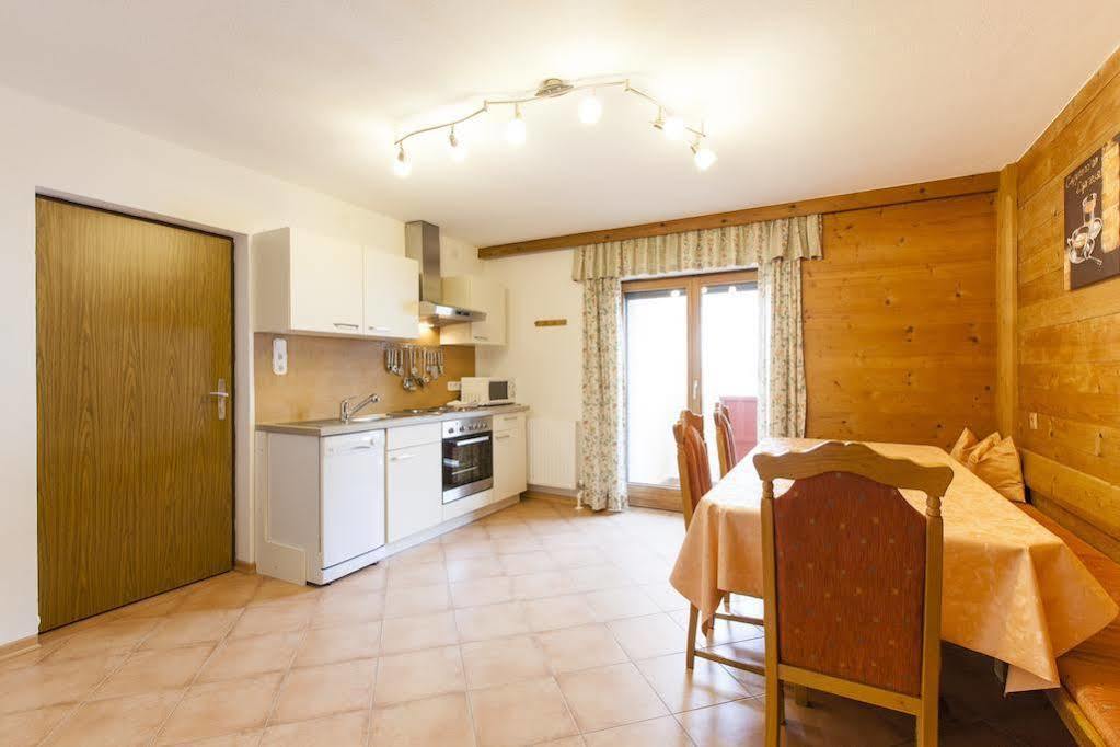 Bed and Breakfast Haus Steinbock Neustift im Stubaital Exterior foto